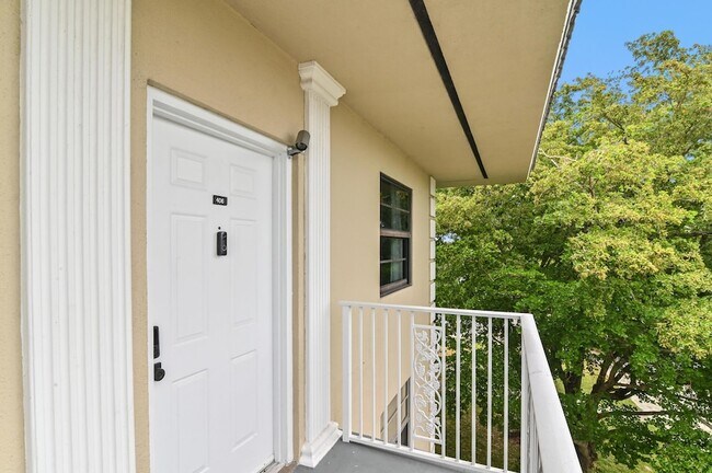 Foto del edificio - 3507 Village Blvd