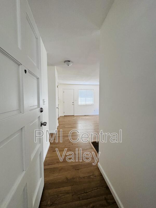 Foto del edificio - 1333 Rose Ave