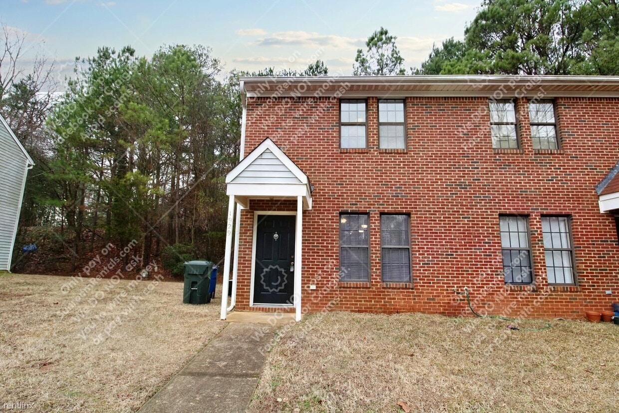 2 br, 1.5 bath Townhome 1929 Tischer Rd Townhome Rentals in Raleigh