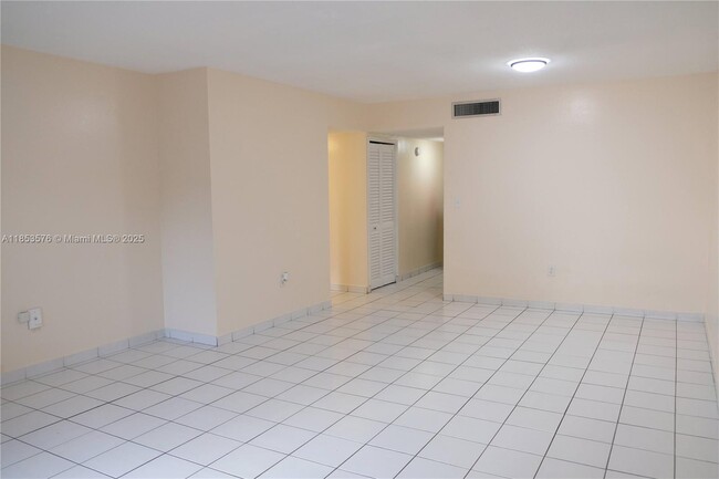 Building Photo - 9962 SW 88th St