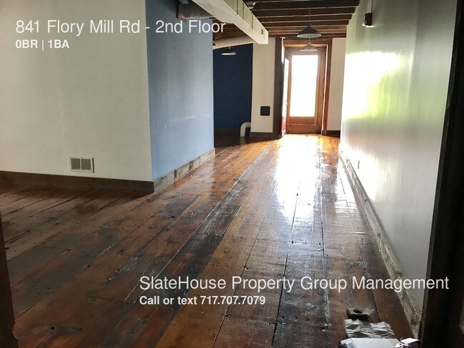 Building Photo - 841 Flory Mill Rd