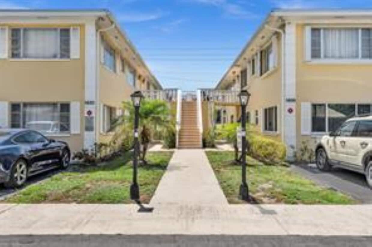 Foto principal - 5800 NE 22nd Way