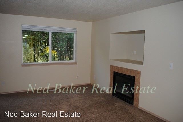 Foto del edificio - 953-955 Charter Pl NE