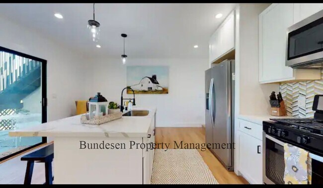 Foto del edificio - 1-Bed in Petaluma – All Utilities Included