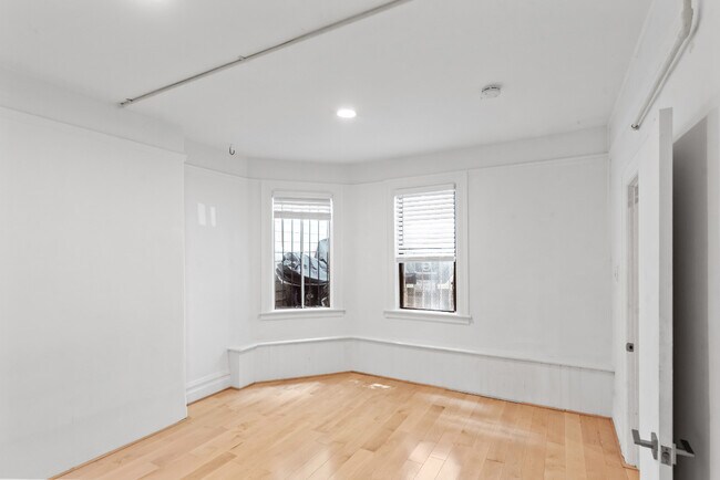 Foto del edificio - 39A Cook St