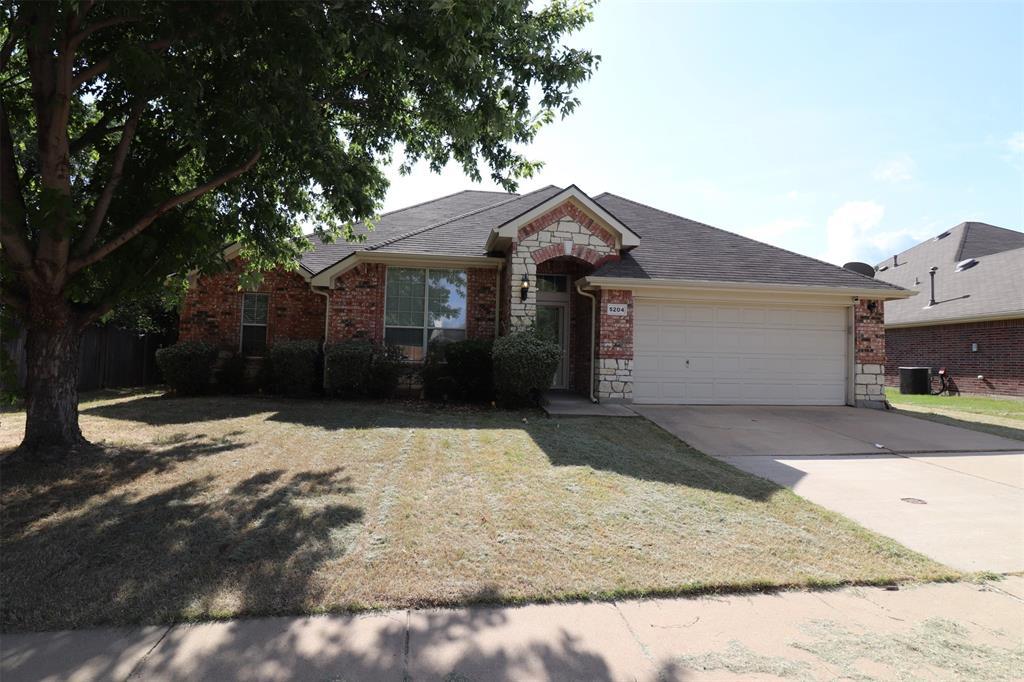 Primary Photo - 5204 Prairie Ln