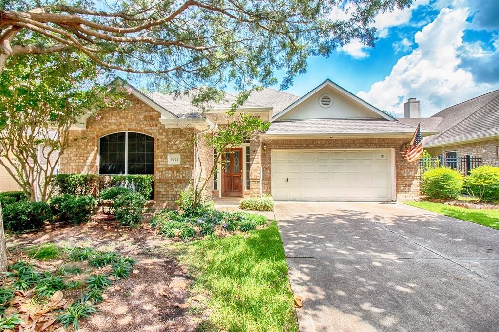 Foto principal - 3911 Fordham Park Ct