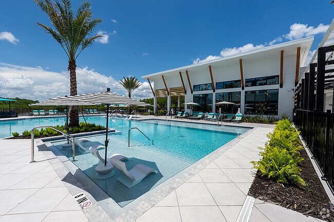 Building Photo - Atlas Grand Palms