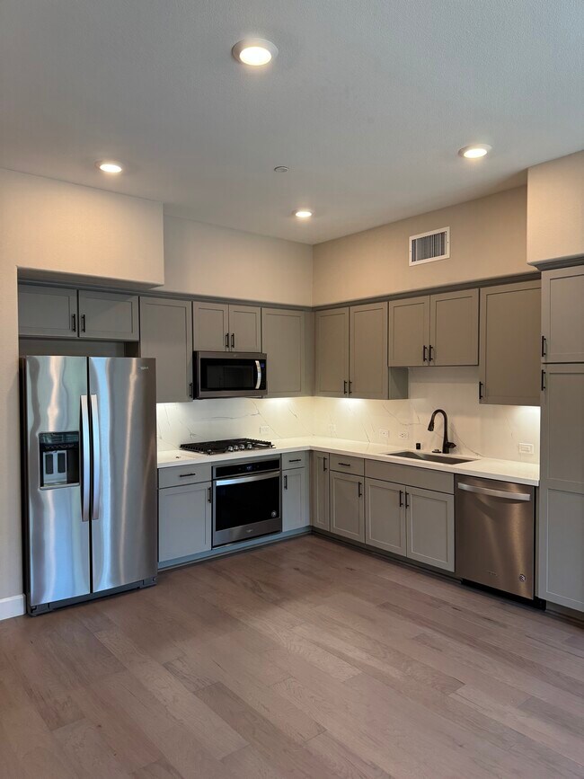 Cocina - 287 Llano de los Robles Ave
