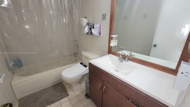 Foto del edificio - 7705 Camino Real