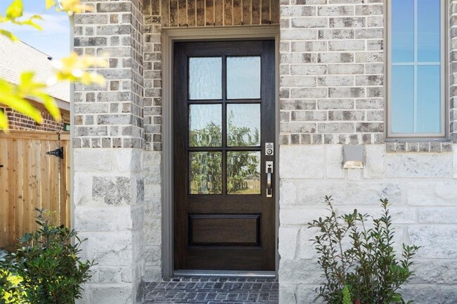 Building Photo - 16310 Rock Hollow Bend Ln