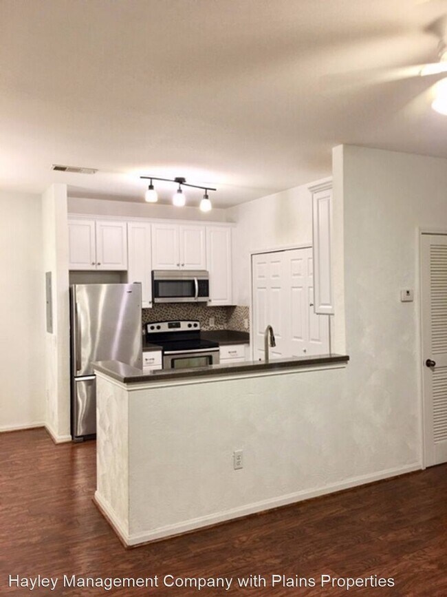 Foto del edificio - 3 br, 2 bath House - 447 W Longleaf Drive 804