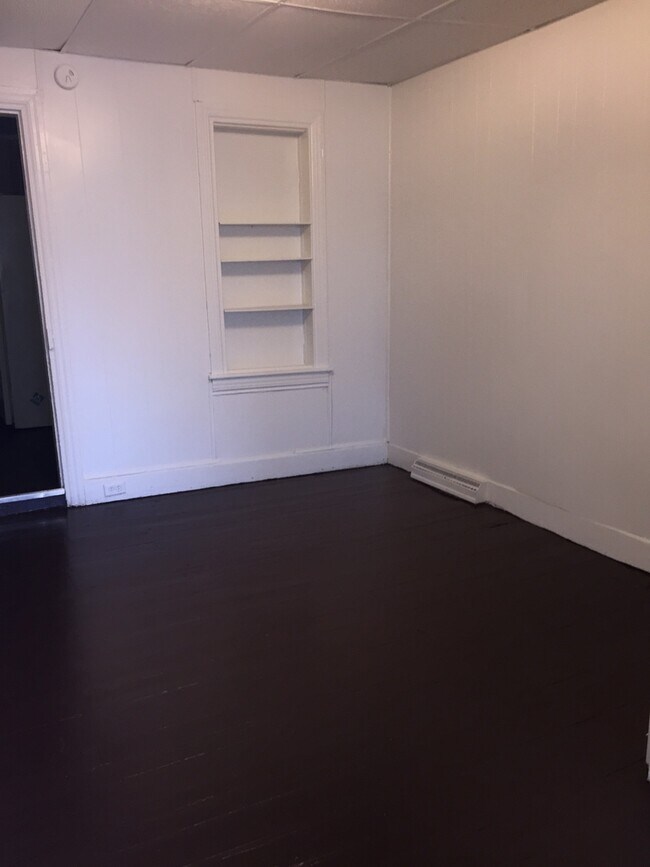 Foto del edificio - Section 8 Eligible-2 Bedroom House -York C...