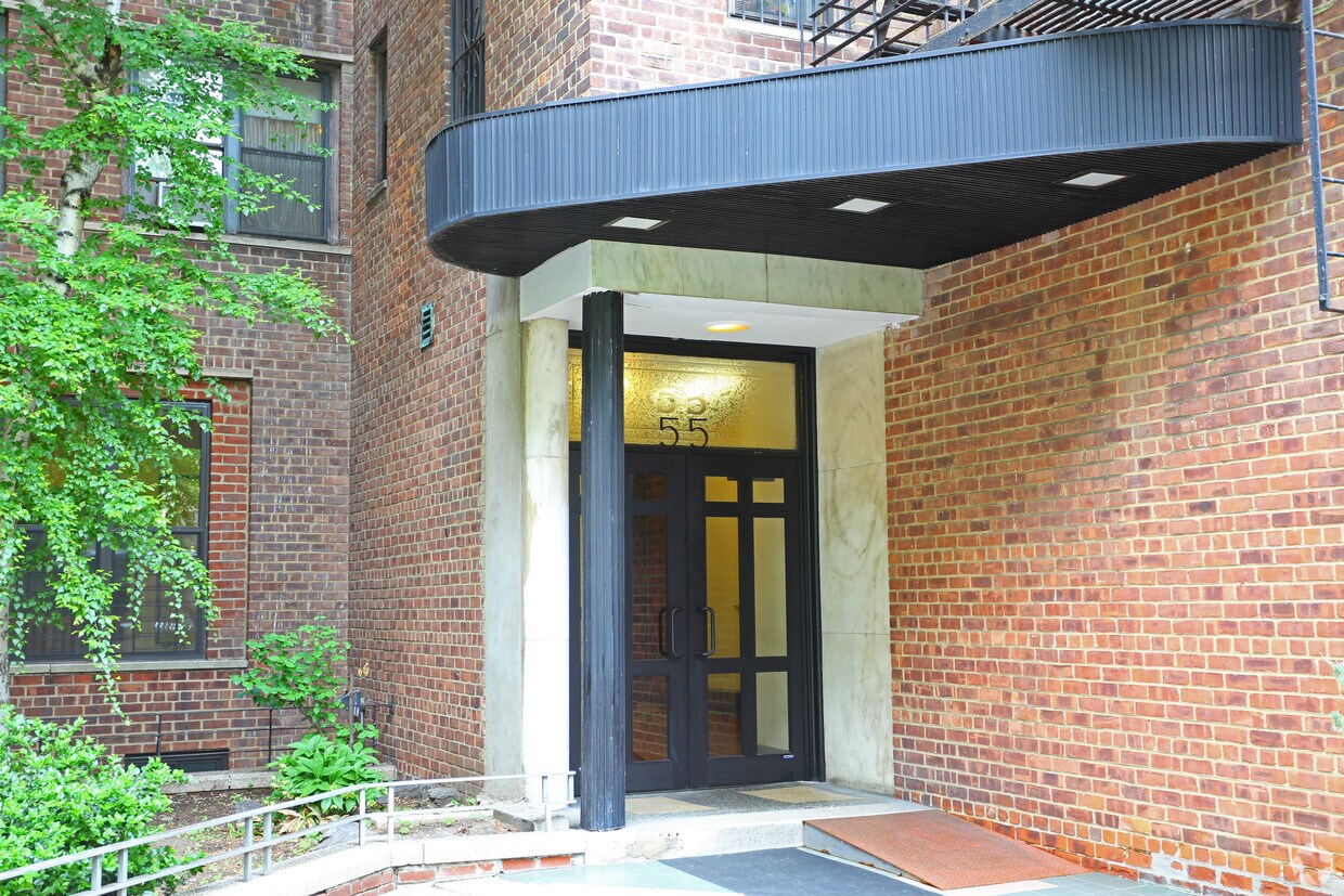 Building Photo - 55 W 92nd St