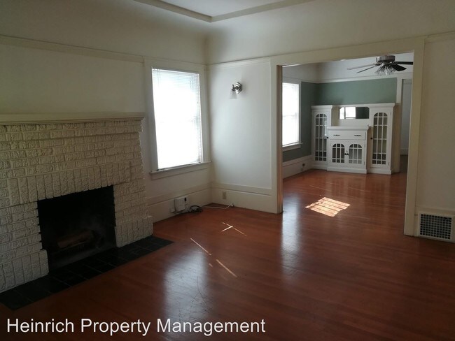 Foto del edificio - 3920 J St