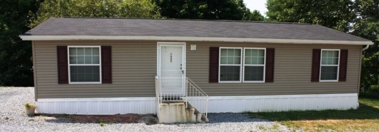 Foto principal - Double Wide Mobile Home