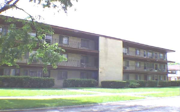 Primary Photo - 1715 Longview Rd