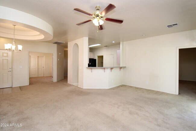 Foto del edificio - 2565 S Signal Butte Rd