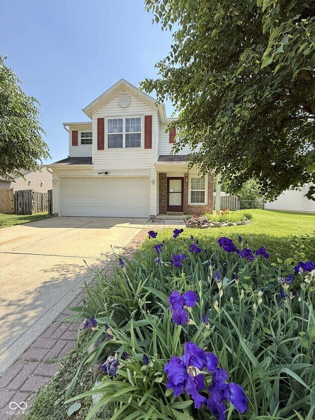 Foto principal - 2605 Bristlecone Dr