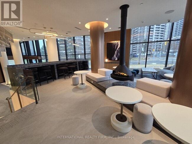 Building Photo - 60 Central Park Roadway