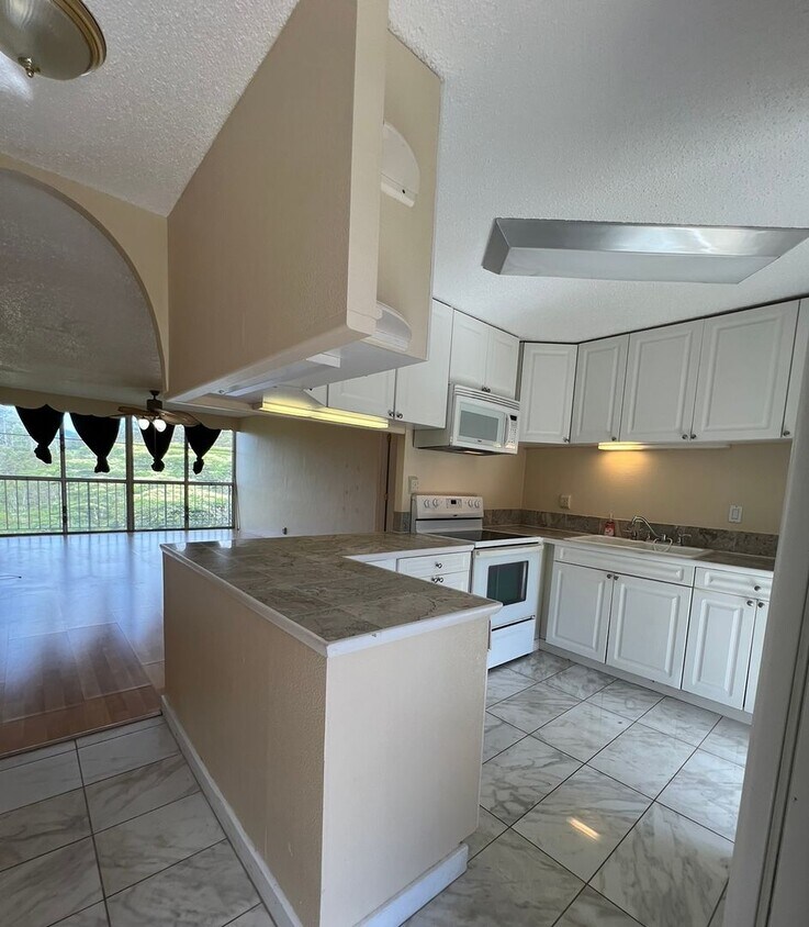 95227227 Waikalani Dr, Mililani, HI 96789 Condo for Rent in
