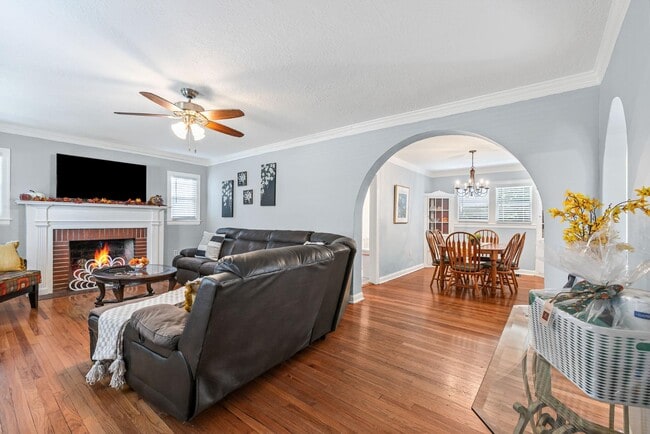 Foto del edificio - 805 W Ash St