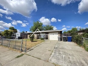 Building Photo - 5934 69th St