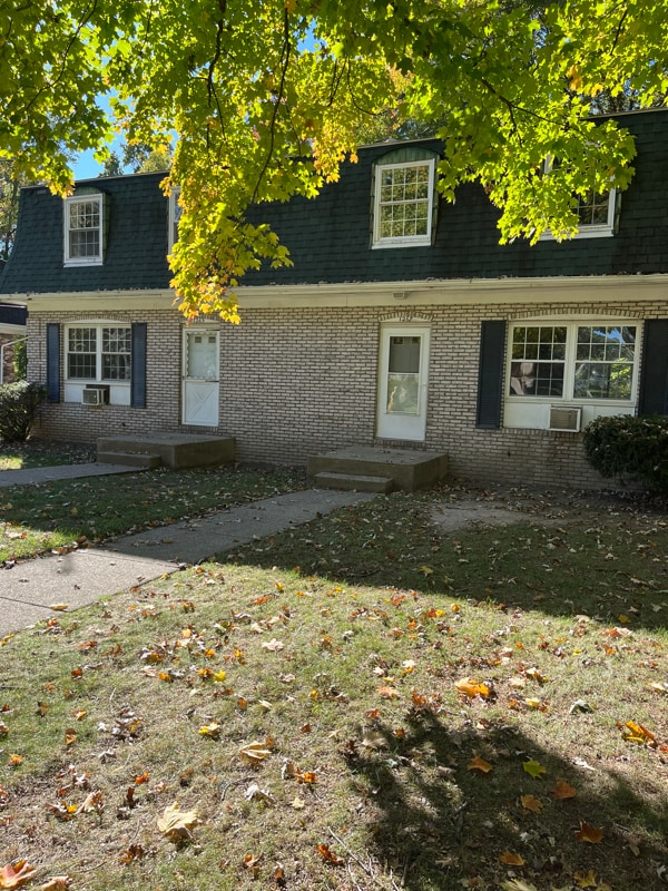 Foto del edificio - 1267 Rosewood Dr NE