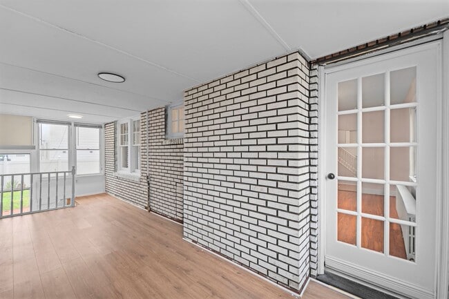 Foto del edificio - 2215 N Wood Ave