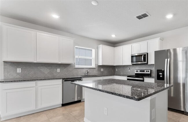 Building Photo - 9642 Summers Cay Cir