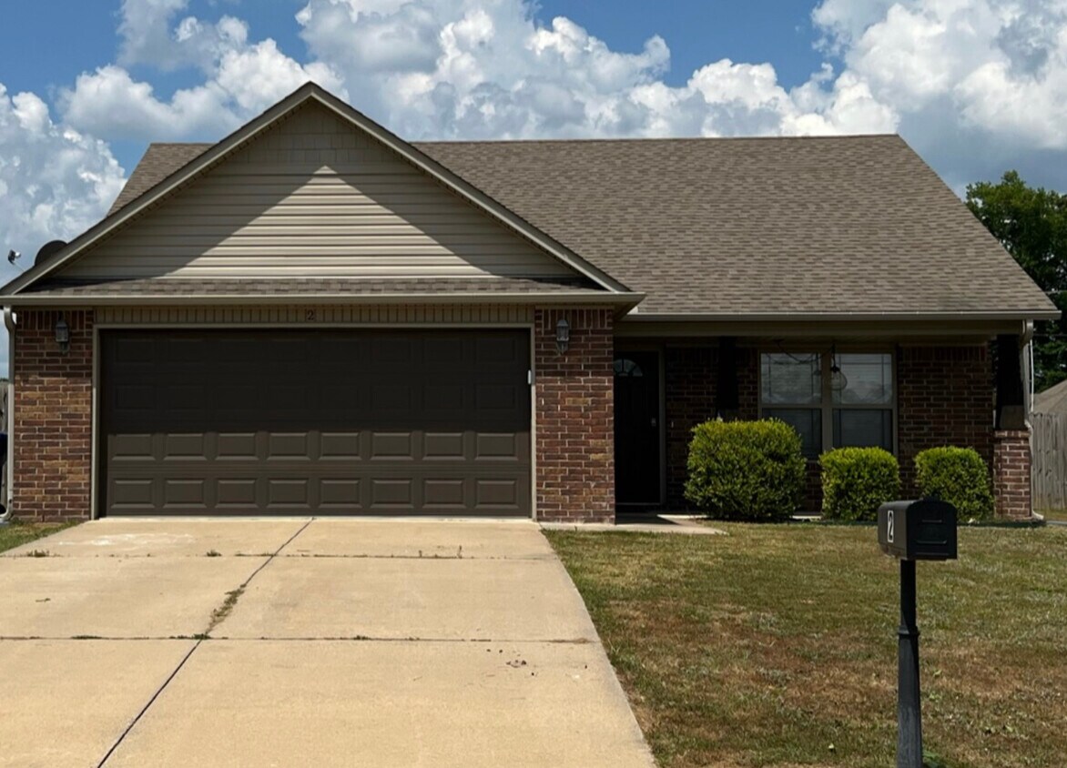 2 Dunwood Dr, Greenbrier, AR 72058 House for Rent in Greenbrier, AR