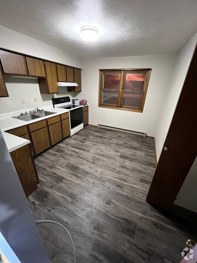 Apartments under 1,500 in Pocahontas IA 3 Rentals