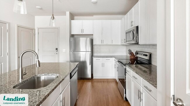 Building Photo - 3237 Memorial Blvd