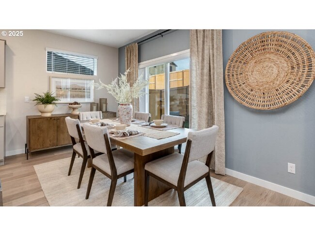 Foto del edificio - 9218 SE Azalea St