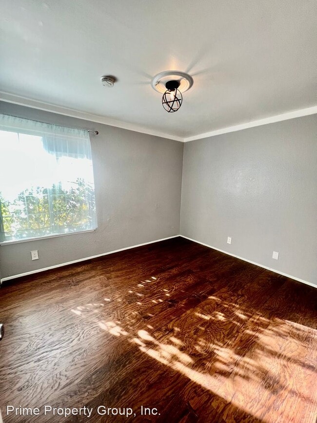Building Photo - 3 br, 2 bath House - 8511 Central Ave
