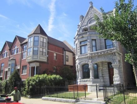 Building Photo - 4404 S King Dr