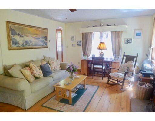 Foto del edificio - 8 Myrtle Ave