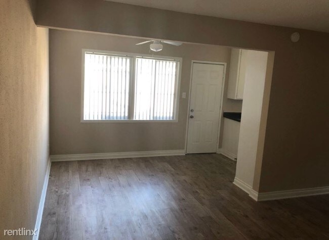 Building Photo - 1 br, 1 bath House - 724 N Mavis St
