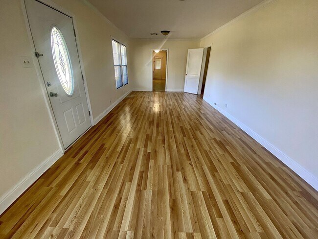 Foto del edificio - 3BR/2BA Home with Garage in an Established Lake Charles Neighborhood