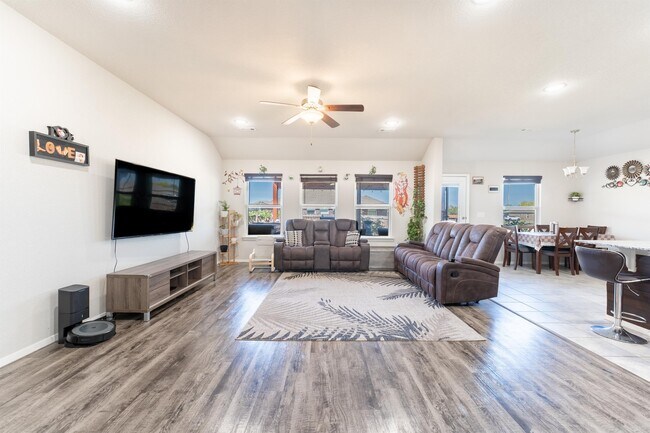 Foto del edificio - 6704 SW Pilgrim Rd