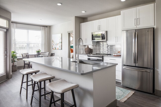 Broadstone Vintage Park apartments — community photo - Broadstone Vintage Park