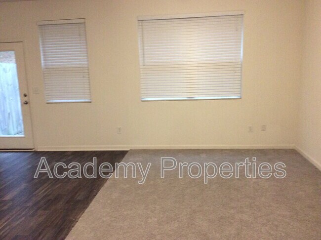 Foto del edificio - 2013 Millstream Hollow