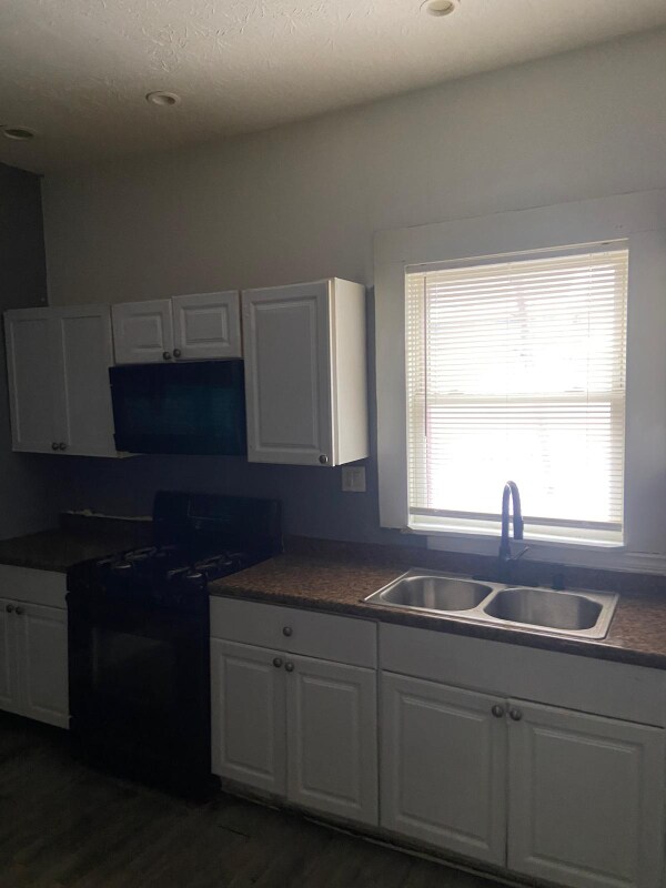 Foto del edificio - 422-424 Jefferson Ave