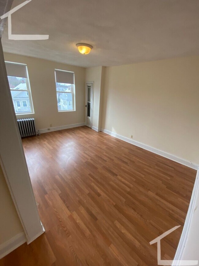 Foto del edificio - 3 bedroom Brighton