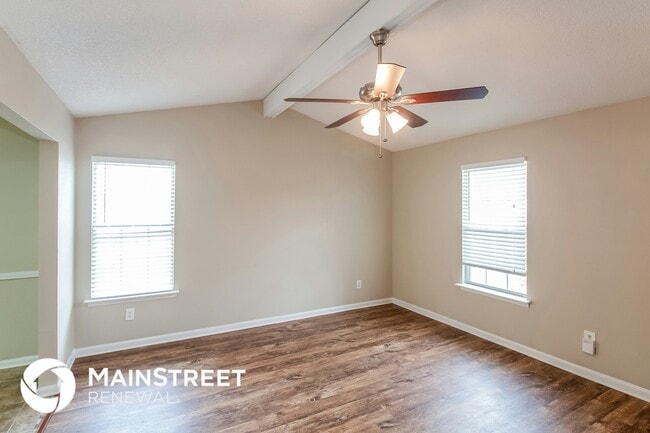 Building Photo - 3539 Kirby Valley Dr