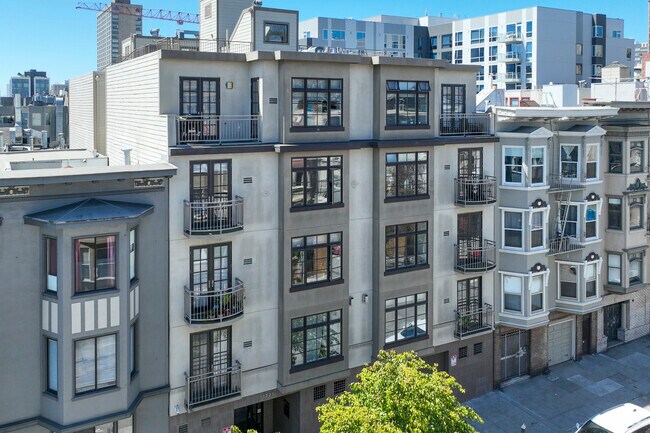 Alternate exterior - 1725 Washington St