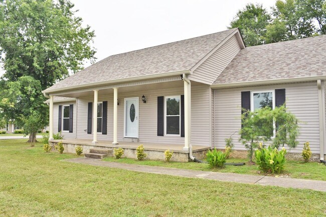 Foto del edificio - Beautifully remodeled 4BR/2BA one level home in M'boro, triple Rockvale schools!