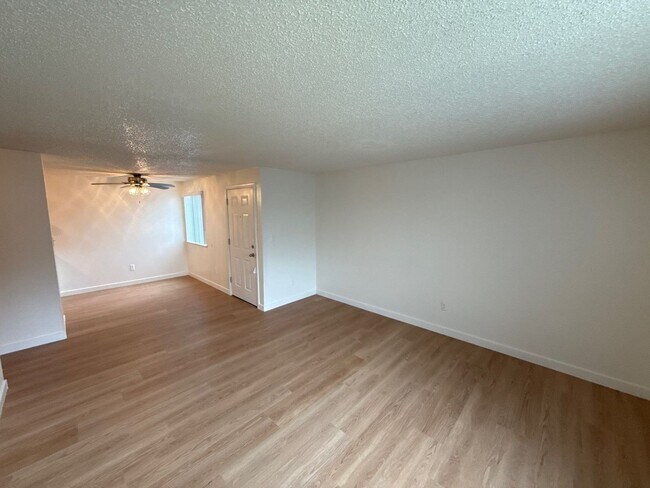 Building Photo - 271 Senate St NW