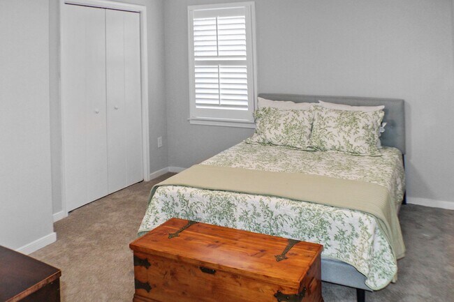 Foto del edificio - Newly Renovated 3 bed / 2 bath home