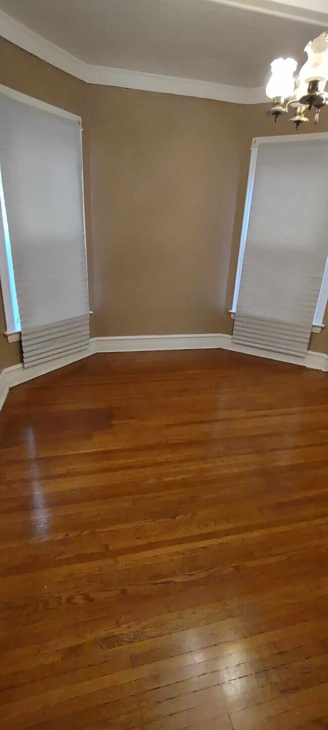 Foto del edificio - 4708 W Van Buren St